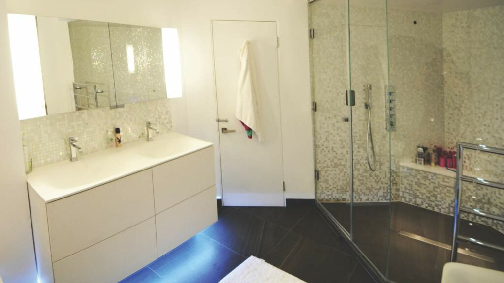 Glass Fit frameless shower enclosures